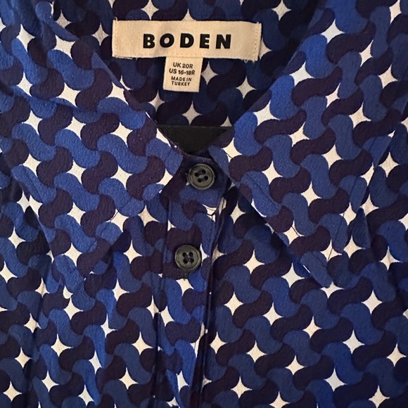 Boden Navy and White Geometric Shirt - Picture 2 of 5